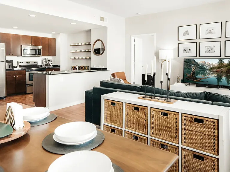 Park Pacific Luxury Apartments — Photo 6
