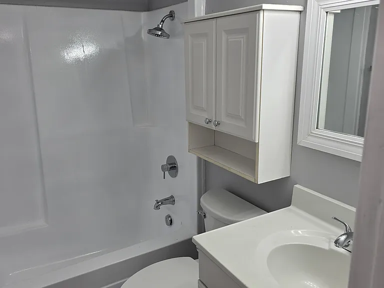 1006 W Baker St #203 — Photo 5