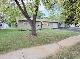 2017 E Sauk Trl, Sauk Village, IL 60411