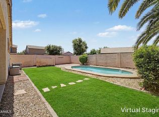 910 S Nielson St, Gilbert, AZ 85296