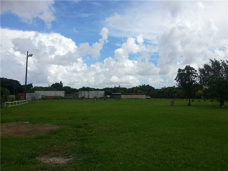 2nd image of 12405 SW 56th St