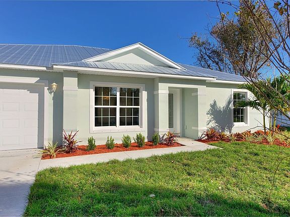 3rd image of 983 Brickell St SE