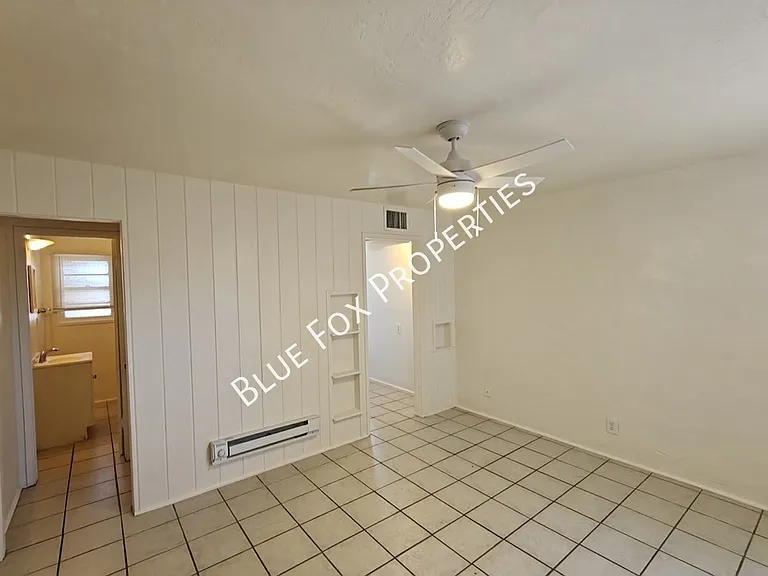 3241 E Bermuda St #2 — Photo 10