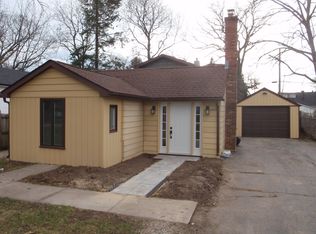 727 16th St, Kenosha, WI 53140