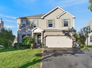 10687 Golden Gate Ave, Huntley, IL 60142