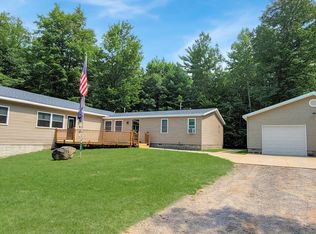 1494 Arrowhead Trl, Gaylord, MI 49735