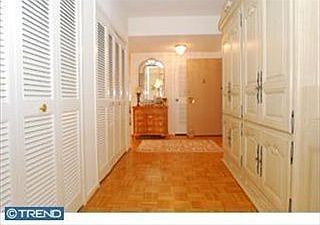 Foyer with storage