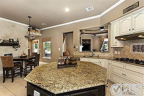 5th image of 2808 Lake Brook Ct