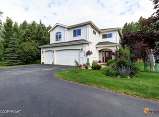 12274 Silver Spruce Cir, Anchorage, AK 99516