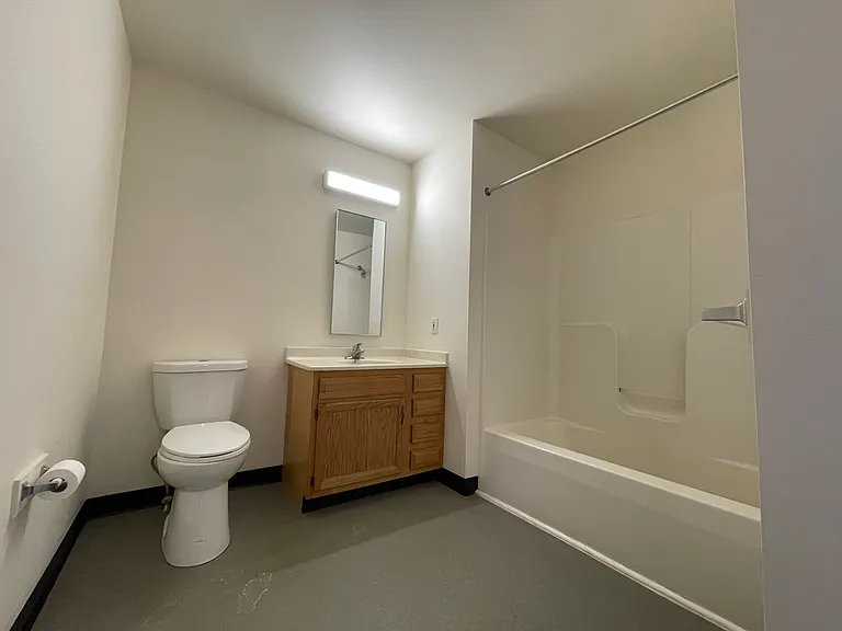 345 Farrell St #403 — Photo 5