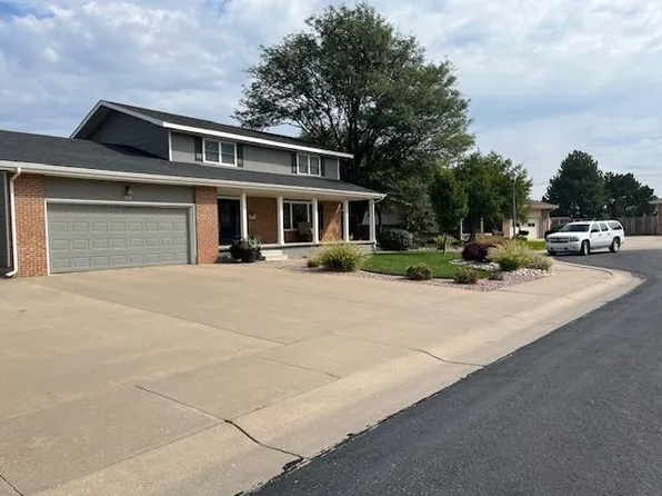 303 W 38th St, Hays, KS 67601