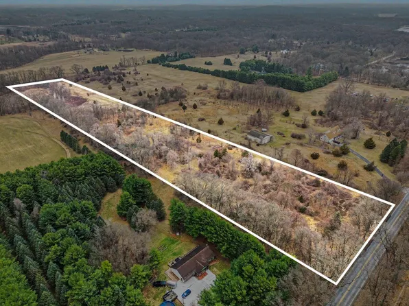 Waterloo Rd, Chelsea, MI 48118