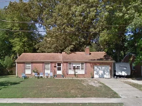 831 Catalina Dr, Newport News, VA 23608