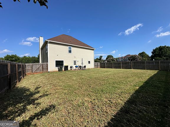 4th image of 116 Bramble Way