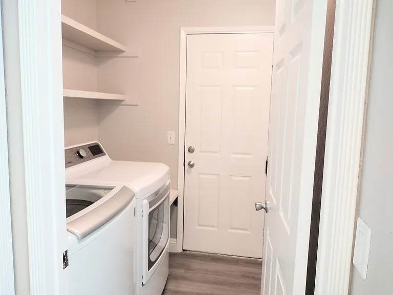 8384 Menkar Rd — Photo 32