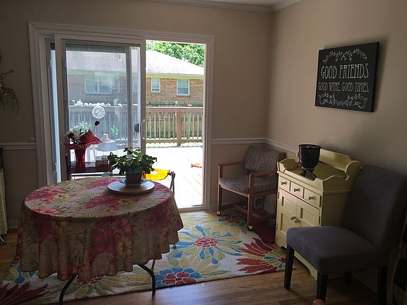 3rd image of 6101 Stephenson Ave