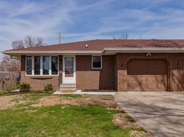 1802 State St #A, Granger, IA 50109