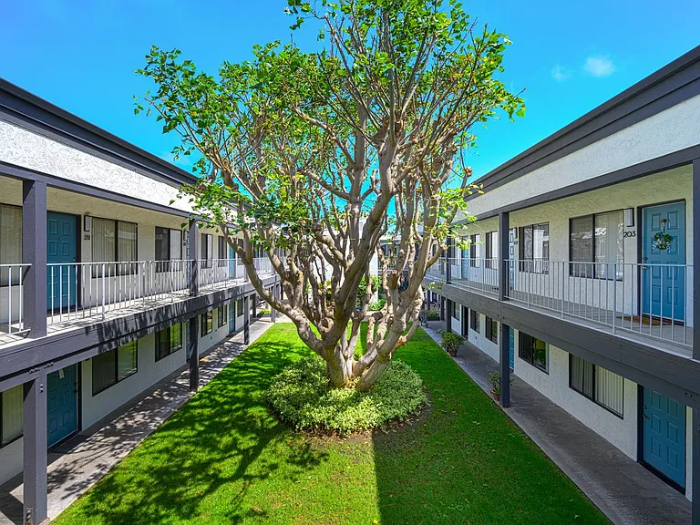 Silverado Apartments - A 55+ Community — Photo 26