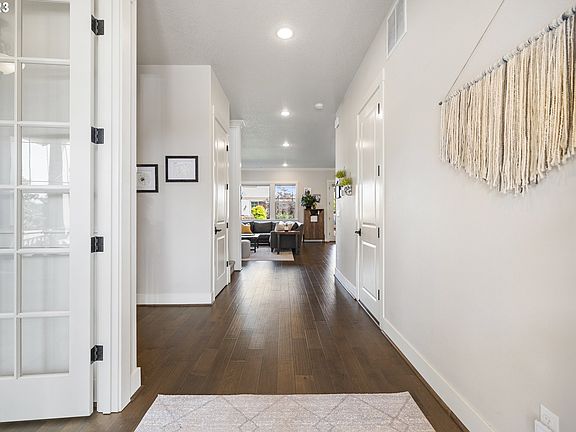 5th image of 28623 NW Shaddon St