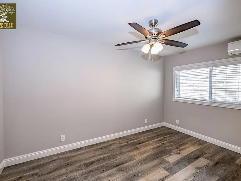 145 E Sierra Madre Blvd — Photo 30