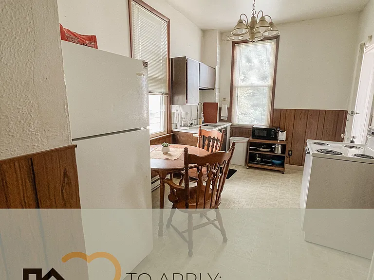 206 N Jefferson St #2 — Photo 4
