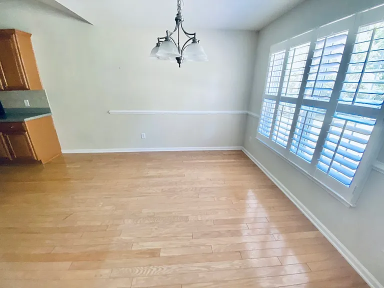 Dining room_05082021