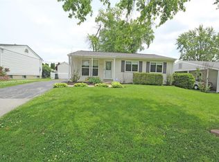 2824 Beechwood Ln, Maryland Heights, MO