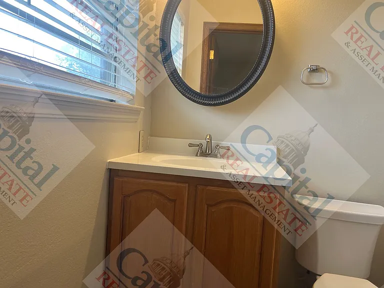 18251 SE 29th St — Photo 24