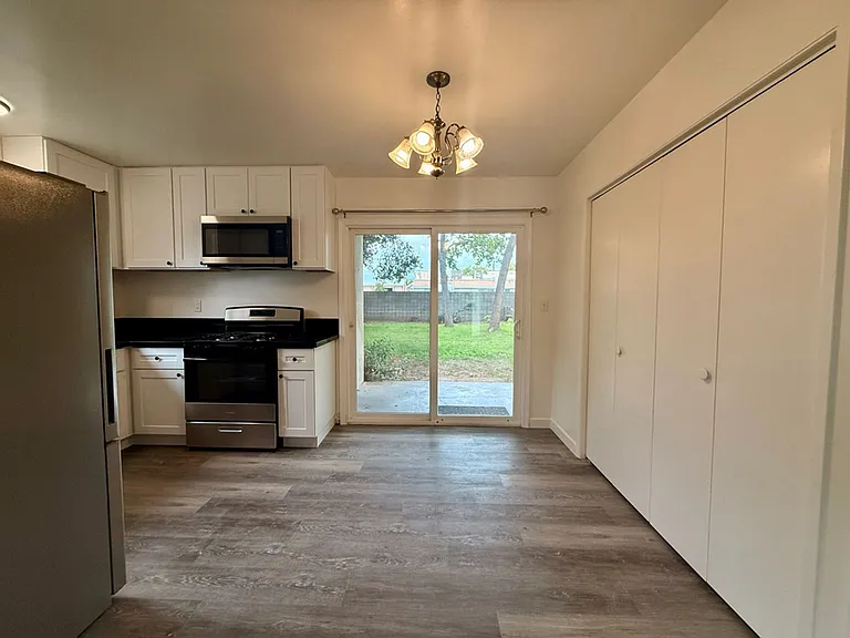3618 Manzana St — Photo 7