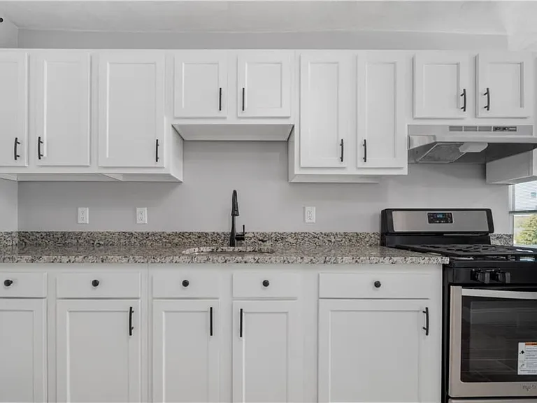 92 Spring St #2F — Photo 3