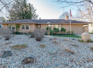426 Grand Ave, Grand Haven, MI