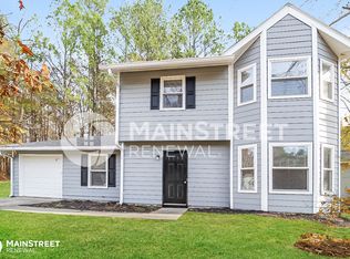 4900 Brookstone Pl, Ellenwood, GA 30294