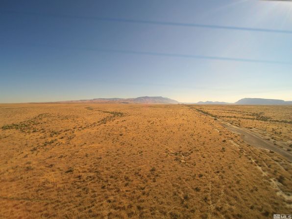 14 Near Midas Rd, Valmy, NV 89438