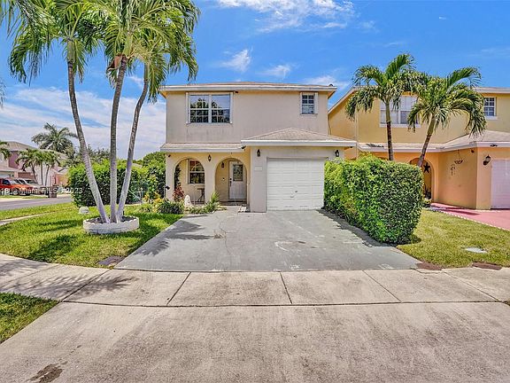 2nd image of 4161 Eastridge Cir