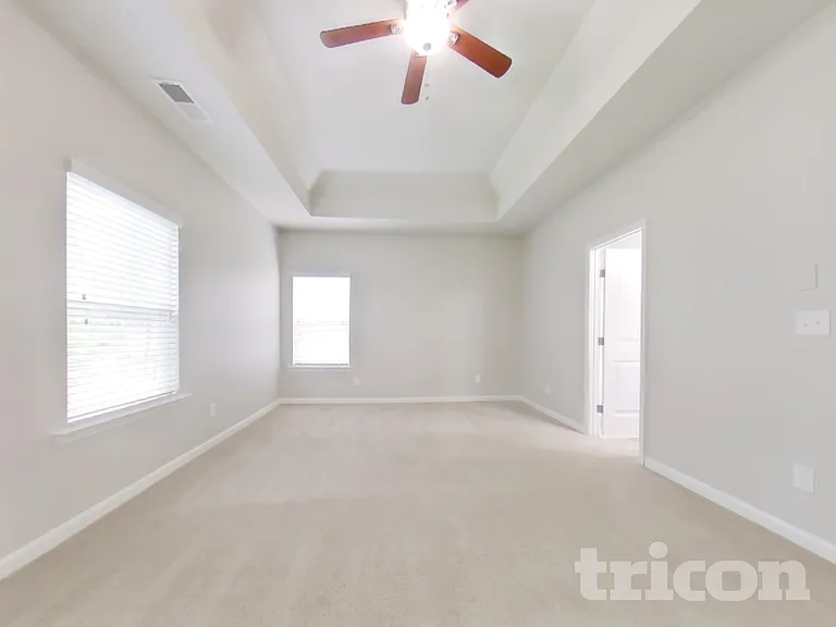 5609 Washakie Point — Photo 6