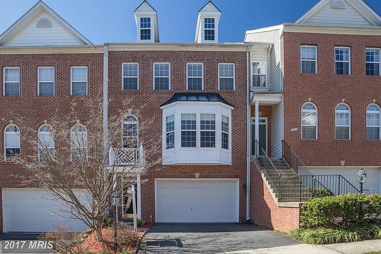 1st image of 8832 Royal Doulton Ln