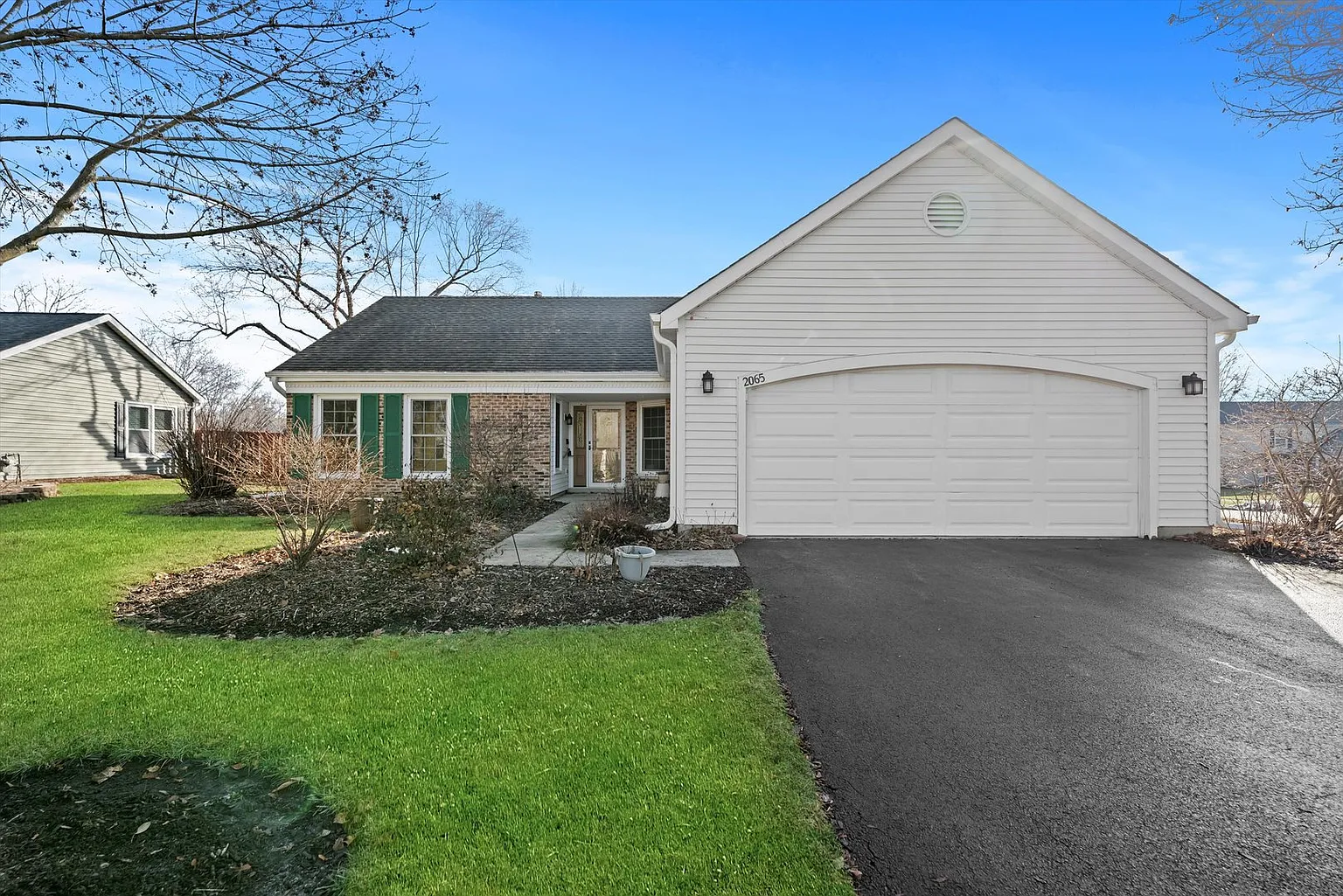 2065 Scottdale Cir photo 1