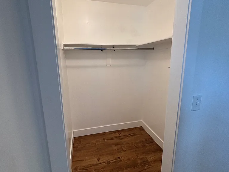 269 E Main St #B — Photo 10