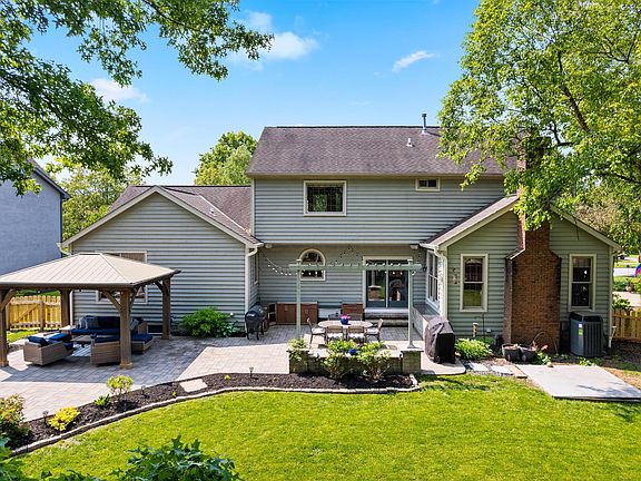 3rd image of 432 Ashford Dr