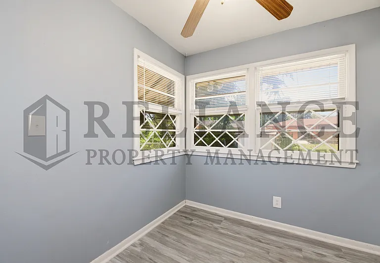 2425 N Marigold Ln — Photo 20
