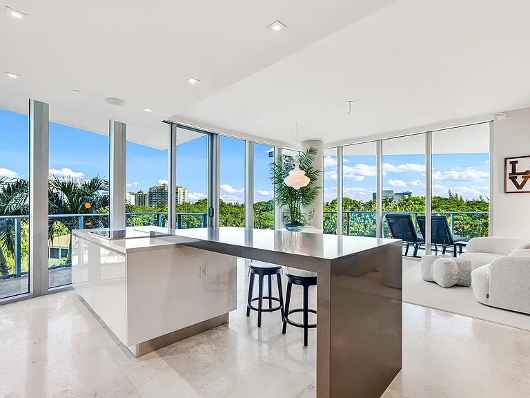 701 N Fort Lauderdale Beach Blvd #406 — Photo 11