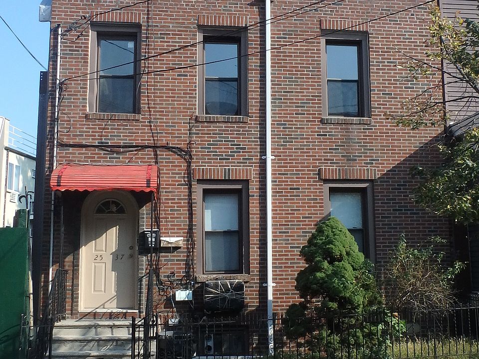 1st image of 2537 18th St