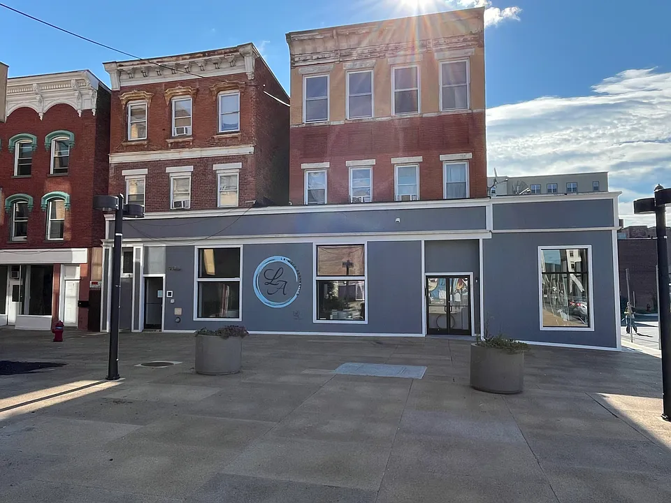 9 Liberty St #8