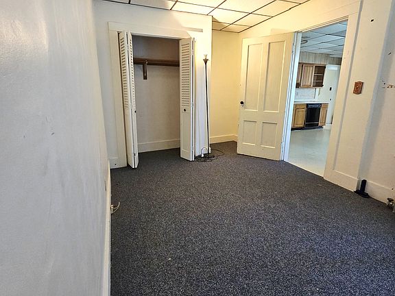 2nd image of 16 South St Floor 1