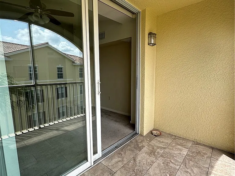 4105 Residence Dr #720 — Photo 15