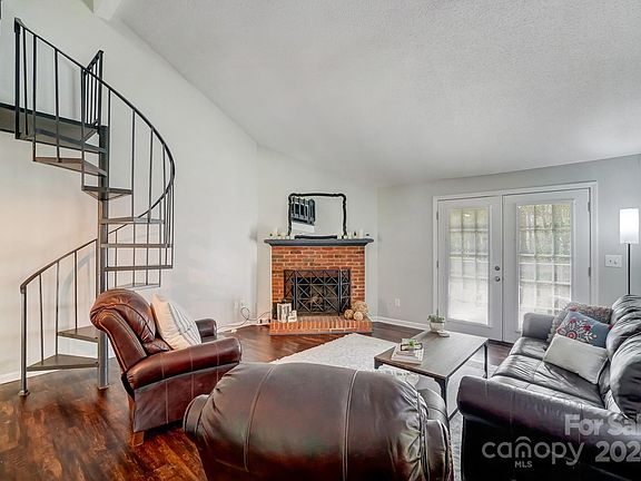 2nd image of 9526 Wood Beam Ct