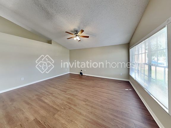 5th image of 2479 Sagemont Dr