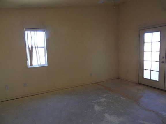 2nd image of 649 S Dalton Ave