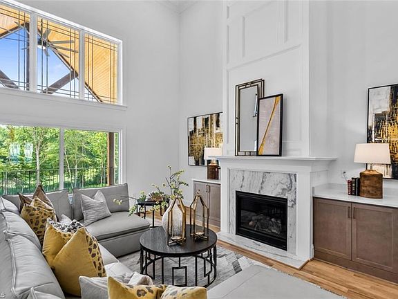 5th image of 7804 Duggins Dr