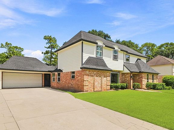 3rd image of 5514 Pine Arbor Dr